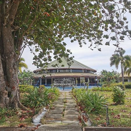 Oyo 89972 Borneo Paradise Beach Hotel Kinarut Exterior photo